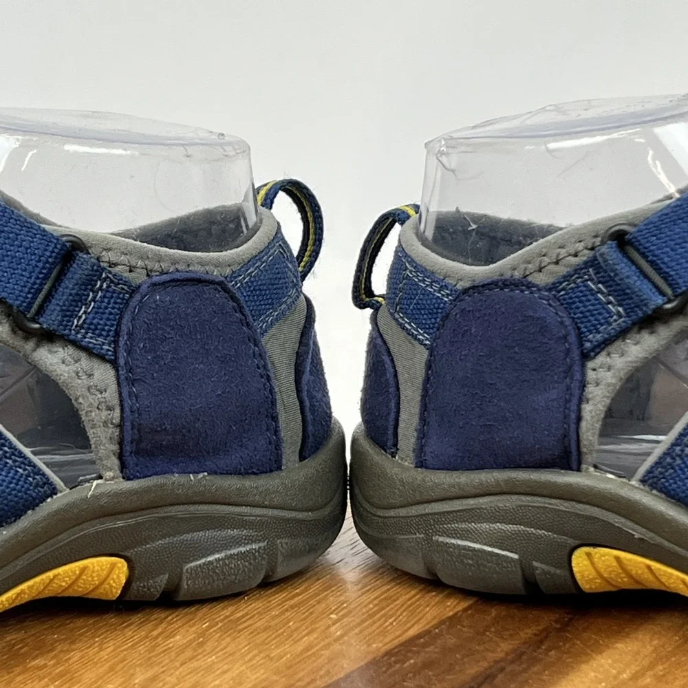 Childrens Big Kids Keen Newport H2 Blue Waterproof Shoes Sandals Size 4‎ Y GUC